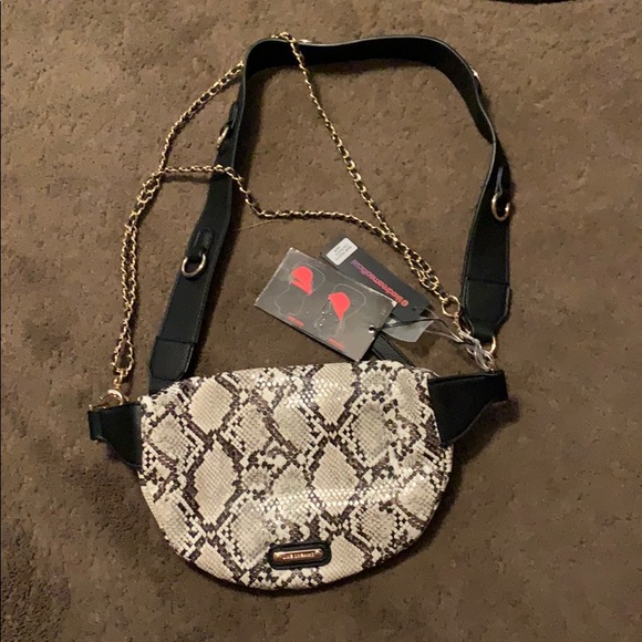 Bag - Picture 1 of 4